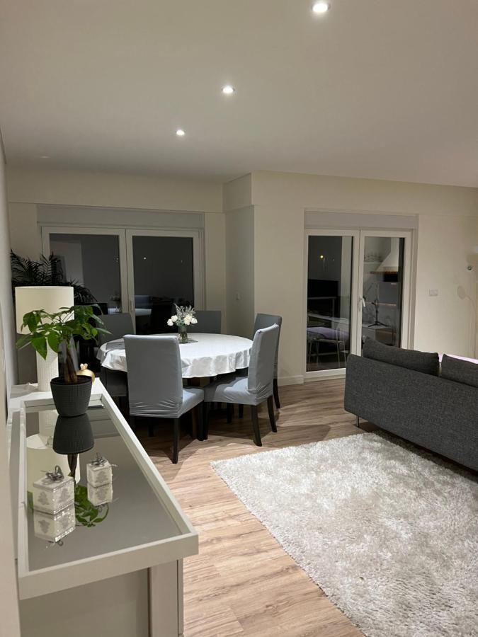 Modern Double Room With Private Balcony Монтіжу Екстер'єр фото