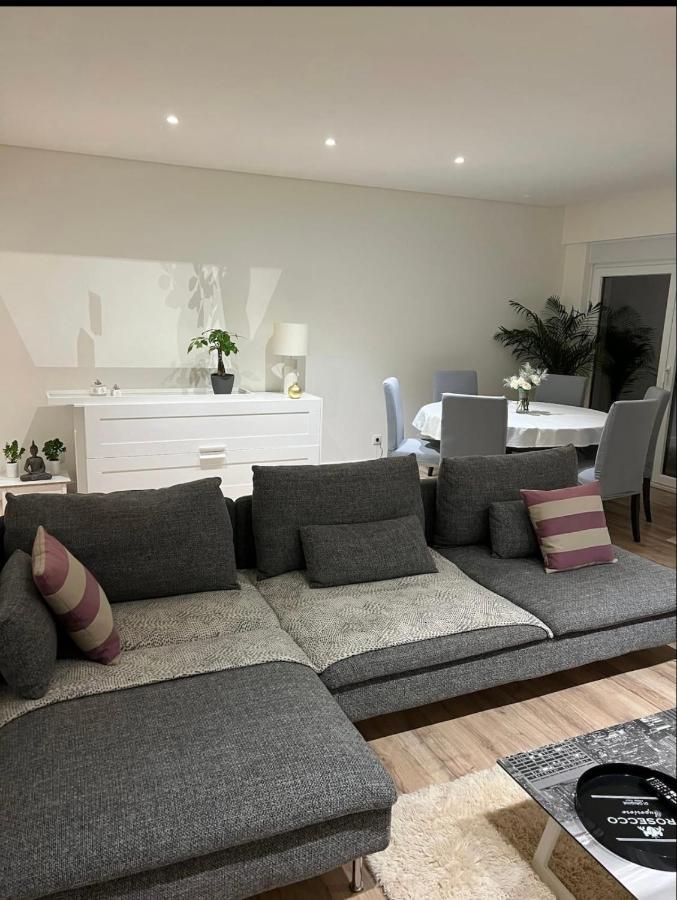 Modern Double Room With Private Balcony Монтіжу Екстер'єр фото