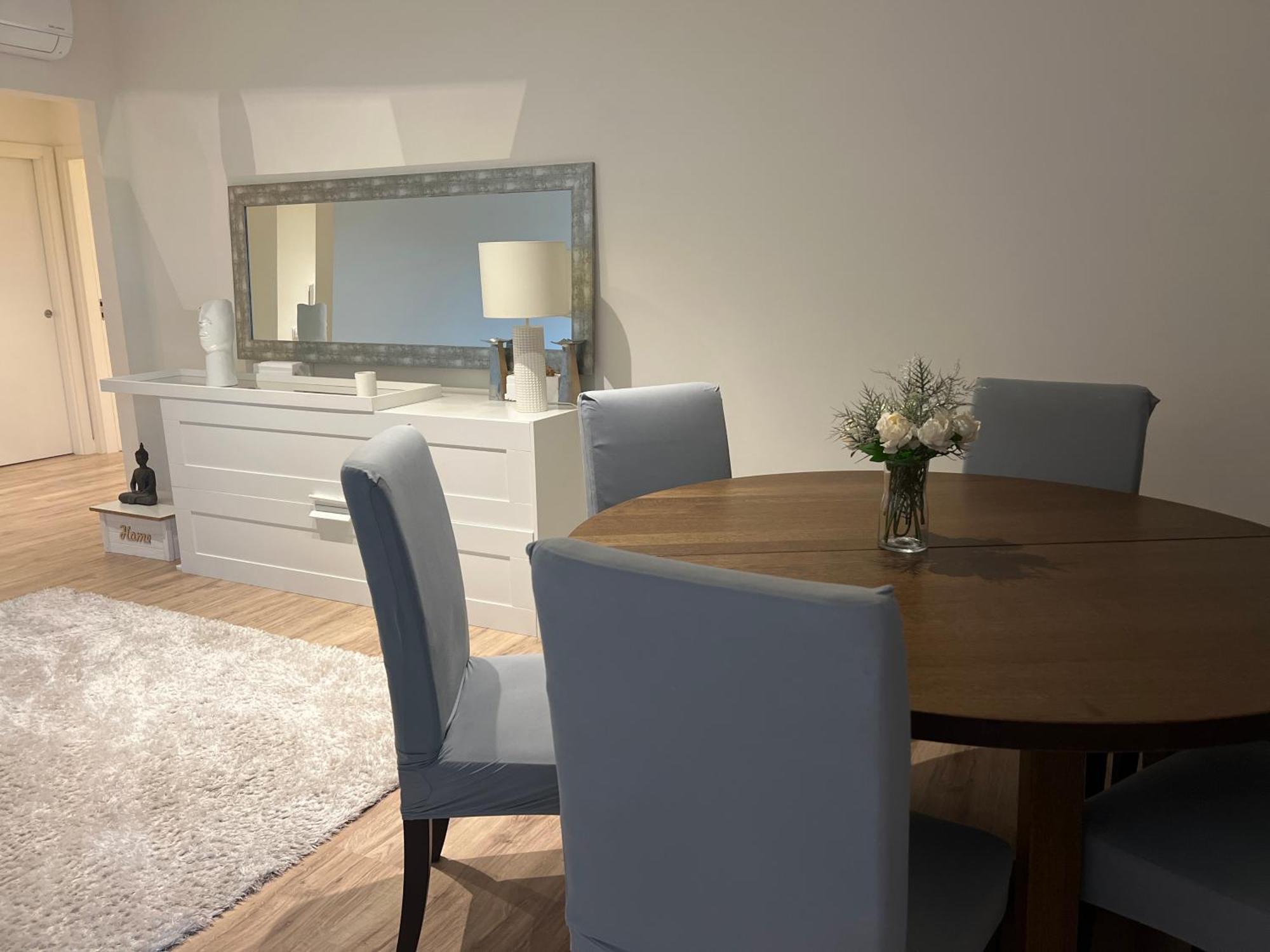 Modern Double Room With Private Balcony Монтіжу Екстер'єр фото